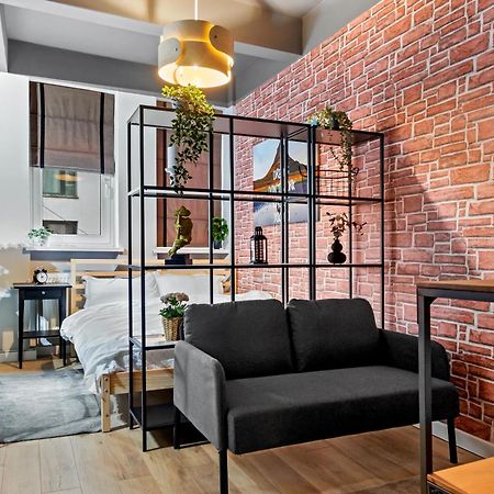 Appartamento Cute Cozy Nest Old City Bucarest Esterno foto